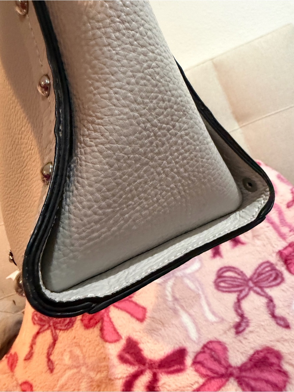 REBECCA MINKOFF Leather Bag with CrossBody Straps EUC - Picture 4 of 10
